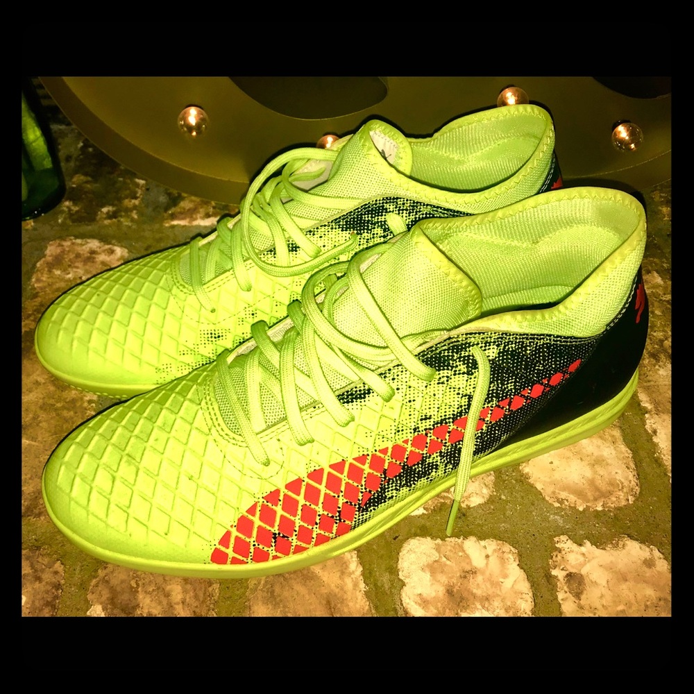 PUMA Future Neon Yellow Athletic Shoes - 11.5